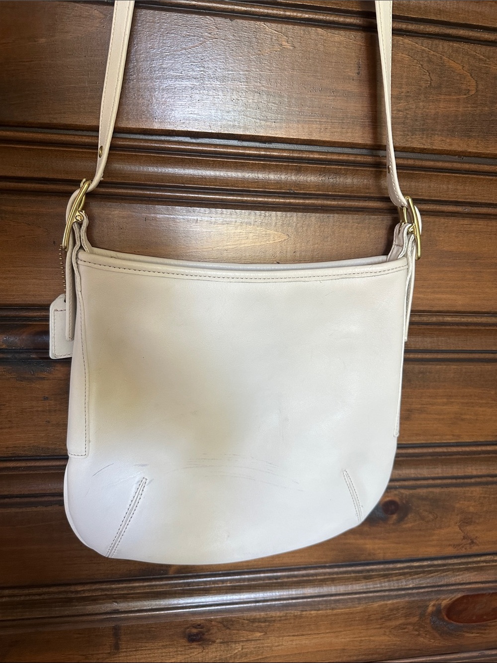 Vintage Coach Court White Smooth Leather Crossbody Shoulder Bag #9204 - Picture 3 of 9